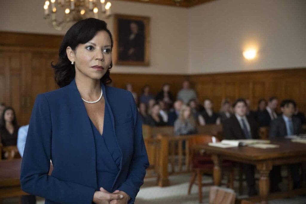 Gloria Reuben stars as Michelle Sanders in Prime Video’s The Better Sister.