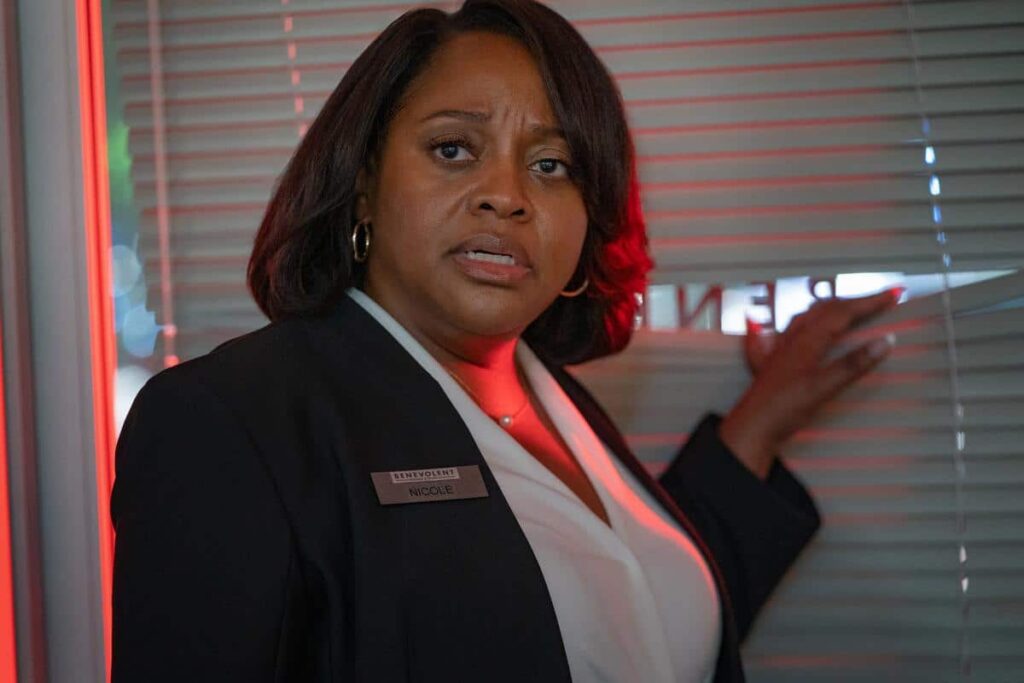 Sherri Shepherd as Nicole in Straw